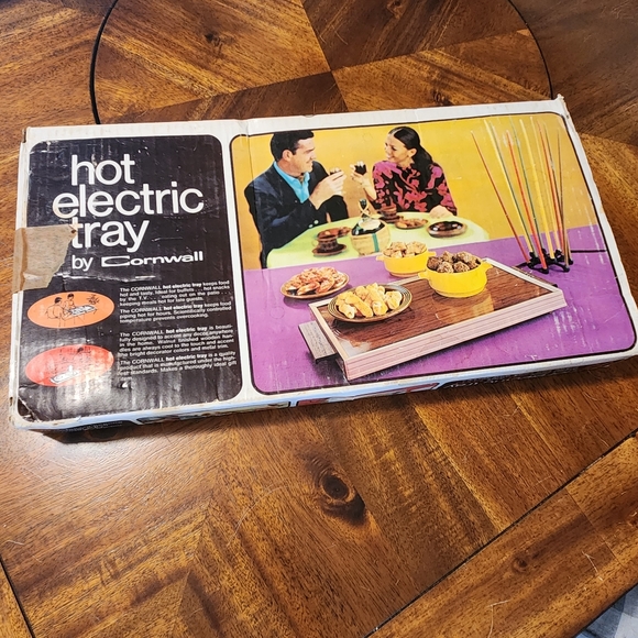 Vintage Kitchen Cornwall Hot Electric Tray in Avacodo - Picture 4 of 16